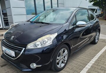 Peugeot 208 96.000 km 6.499 &euro; Reutlingen 72766