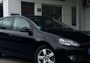 VW Golf 119.000 km 9.900 &euro; Unterensingen 72669
