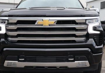 Chevrolet Silverado 3.000 km 78.590 &euro; Metzingen(NH) 72555
