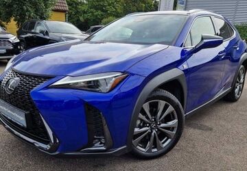 Lexus UX 13.814 km 33.990 &euro; Nürtingen 72622