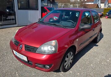Renault Clio 158.000 km 1.999 &euro; Reutlingen 72770
