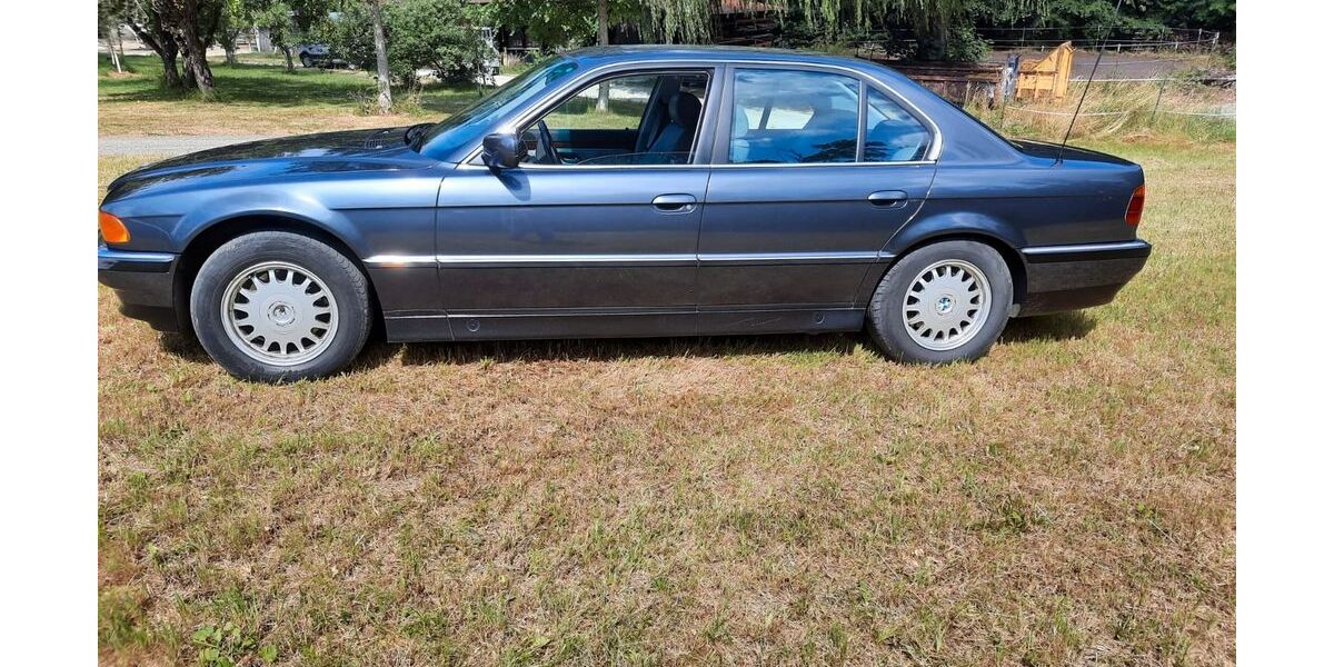 BMW 730 110.000 km 22.999 &euro; Gomaringen 72810