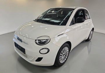 Fiat 500e 5.463 km 18.499 &euro; Reutlingen / Mittelstadt 72766