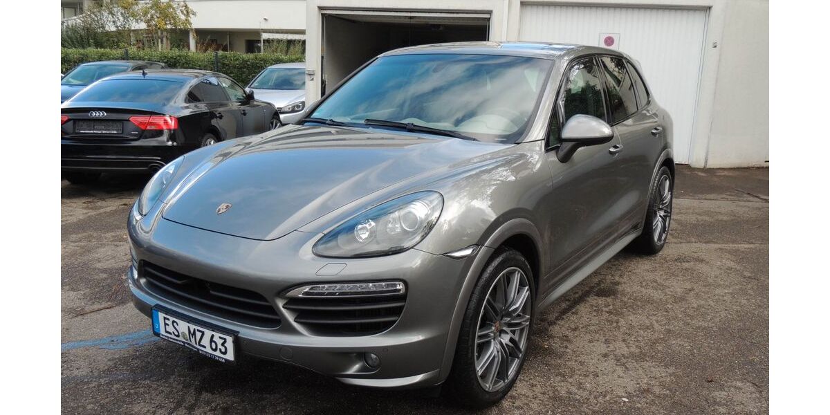 Porsche Cayenne 215.000 km 23.990 &euro; Metzingen 72555