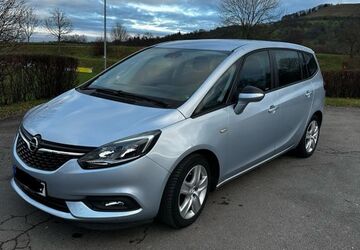 Opel Zafira Tourer 87.500 km 14.999 &euro; Owen 73277
