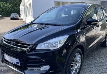 Ford Kuga 128.500 km 9.450 &euro; Reutlingen 72770