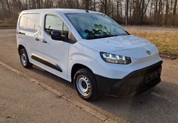 Toyota Proace City 39.350 km 16.750 &euro; Böblingen 71032