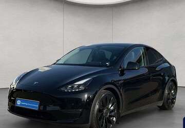 Tesla Model Y 10.683 km 41.970 &euro; Esslingen am Neckar 73730