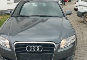 Audi A4 240.000 km 2.699 &euro; Reutlingen oferdingen 72768