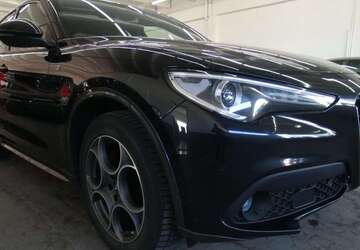 Alfa Romeo Stelvio 204.300 km 19.899 &euro; Metzingen 72555