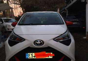 Toyota Aygo 76.000 km 7.500 &euro; Reutlingen 72768