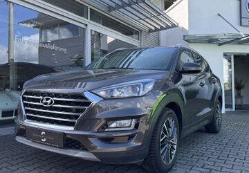 Hyundai TUCSON 94.603 km 18.480 &euro; Wendlingen am Neckar 73240