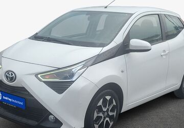 Toyota Aygo (X) 30.000 km 13.490 &euro; Reutlingen 72766